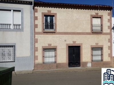 Casa en Venta en Almendral, Badajoz