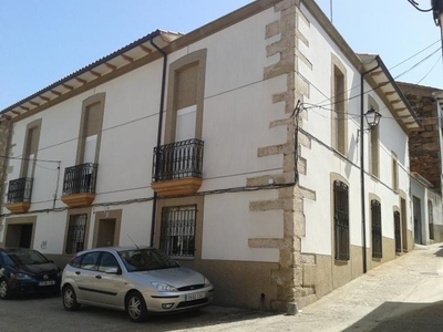 Casa en Venta en Centro Perales del Puerto, Cáceres