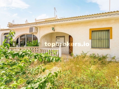 Casa en venta en Rojales