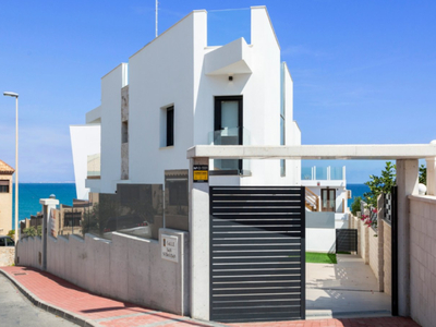 Casa en Venta en Torrevieja, Alicante