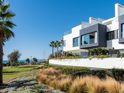 Casa / villa de 370m² con 128m² terraza en venta en Estepona town