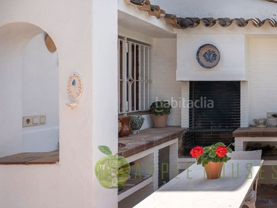 Chalet preciosa casa de estilo mediterráneo en Centre Sant Pere de Ribes