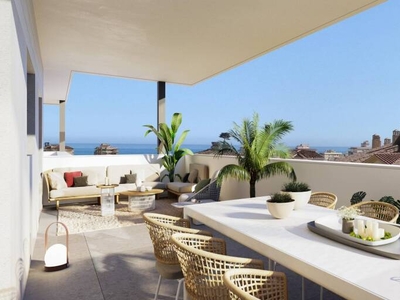 Magnifico y Lujoso Apartamento en venta en Torre del Mar. Málaga