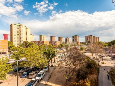 Piso avinguda d'amèrica, l'hospitalet de llobregat en Hospitalet de Llobregat (L´)