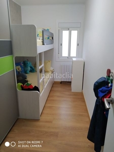 Piso con 2 habitaciones con ascensor, calefacción y aire acondicionado en Mollet del Vallès