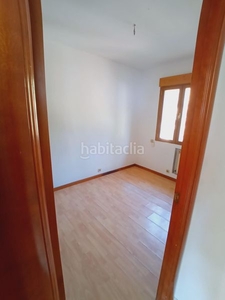 Piso con 2 habitaciones con calefacción en Abrantes Madrid