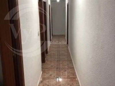 Piso con 4 habitaciones con ascensor, parking y aire acondicionado en Torrejón de Ardoz