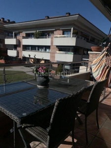 Piso duplex - terraza - piscina y mucho más en Llinars del Vallès