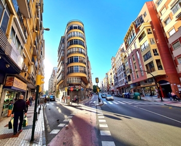 Piso en Venta en MARMOLES / MARTÍNEZ MALDONADO Málaga, Málaga