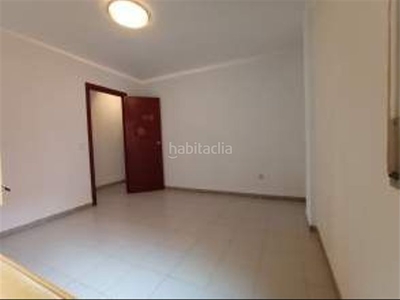 Piso **piso super céntrico*** a escasos metros del club naútico** pk incluido** en Cambrils