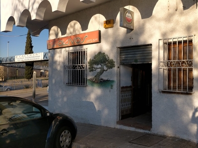 Se vende Cafe Bar en Los Castellanos Venta Oeste Nuevo oeste