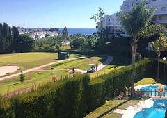 Apartamento en Marbella a 200m playa frente a golf