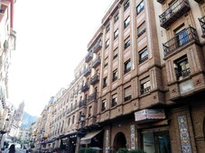Piso en Jaén Centro con vistas a la Plaza Dean de Mazas