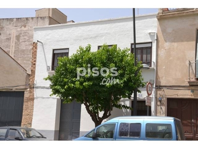 Casa adosada en alquiler en Gran Vía