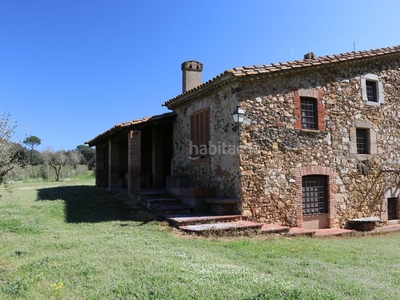 Casa con 5 habitaciones con parking y vistas a la montaña en Llagostera