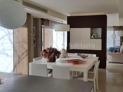 Casa de diseño con 2 viviendas independientes, muy bien situada. en Sant Feliu de Guíxols