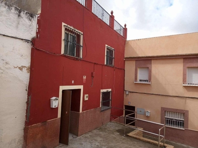 Casa en venta enpasaje andaluz, 5,utrera,sevilla