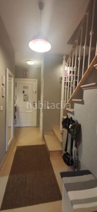 Casa pareada adosada a 5 min centro. oportunidad!!! reformada y amueblada. en Estepona