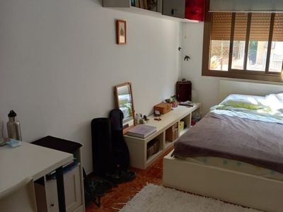 Habitaciones en C/ Maspons, Barcelona Capital por 400€ al mes