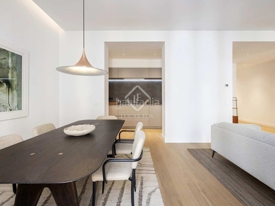 Piso de obra nueva de 2 dormitorios en venta en eixample derecho, en Barcelona