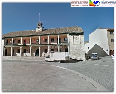 Piso en plaza mayor piso con 5 habitaciones en Torrelaguna