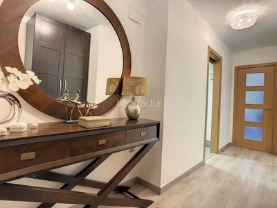Piso se vende amplio piso de 3 habitaciones en teatinos, - ideal para familias y/o inversión en Málaga