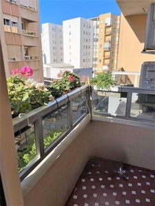 Venta Piso Algeciras. Piso de dos habitaciones Muy buen estado segunda planta con terraza calefacción individual