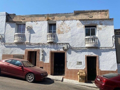 Venta Casa unifamiliar Badajoz. Buen estado 88 m²