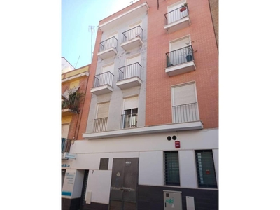 Venta Piso Huelva. Piso de tres habitaciones en Calle Ciudadela. Buen estado segunda planta con balcón