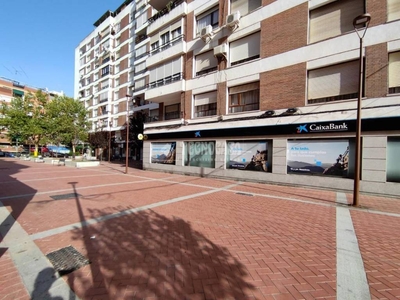 Venta Piso Huelva. Piso de tres habitaciones Plaza de aparcamiento