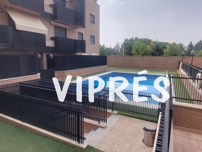 Venta Piso Mérida. Piso de tres habitaciones Segunda planta con terraza