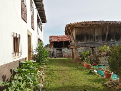Casa en Pando, Ribadesella
