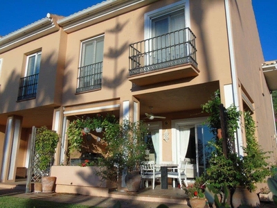 Casa en venta en El Paraiso, Estepona, Málaga