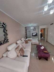 Alquiler de piso en calle Marques de Montemar de 3 habitaciones con terraza y muebles