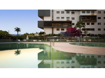 APARTAMENTO EN RESIDENCIAL DE LUJO JUNTO AL MAR