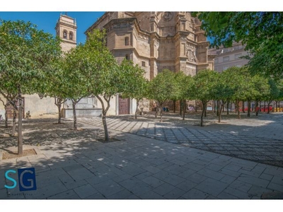 Piso en alquiler en pleno centro histórico de Granada
