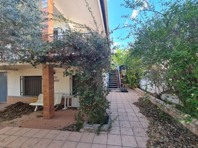 Venta de casa con terraza en Nou Eixample (Tarragona)
