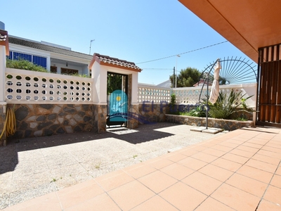 Venta de casa con terraza en Puerto de Mazarrón, Bahía