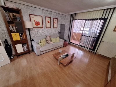 Venta de piso con terraza en La Avanzada - La Cueva (Fuenlabrada)