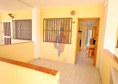 ¡Gran ocasión apartamento 2 dormitorios con plaza de garaje en Guardamar!