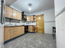 Piso en venta en Calle de César, 15