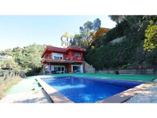 Villa en venta en Cabrils