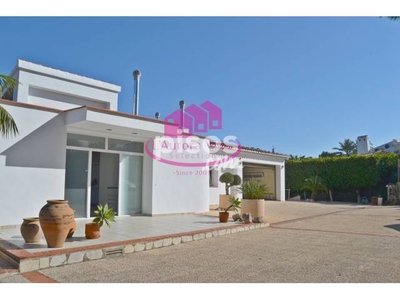 Chalet en venta en Arenal-Bahía de Jávea