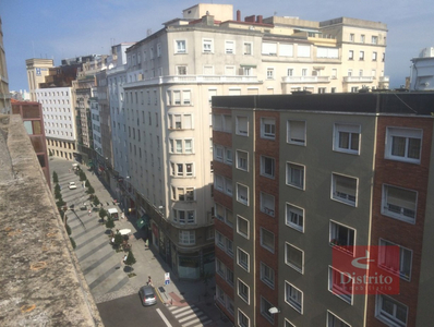 Venta de piso con terraza en Centro-Ayuntamiento (Santander)