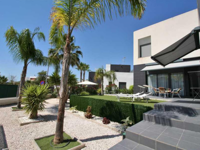 Villamartin villa en venta