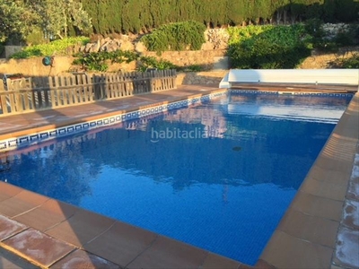Chalet exclusiva propiedad con piscina privada y espectaculares vistas al mar en Begur