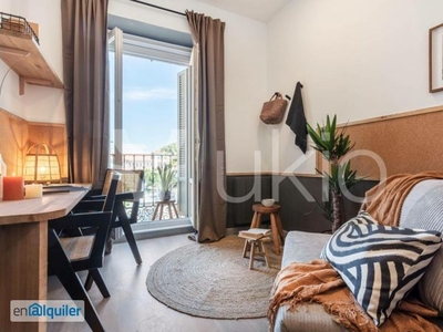 Apartamento de alquiler en Calle de la Palma, Universidad - Malasana