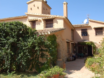 Chalet en venta en Dénia, Alicante