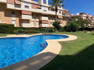 Piso en venta en Centro, Estepona, Málaga