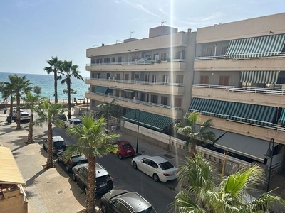 Venta de piso en El Molinar - Can Pere Antoni de 2 habitaciones con terraza y balcón